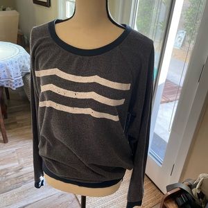 Sol Angeles sweatshirt size xl